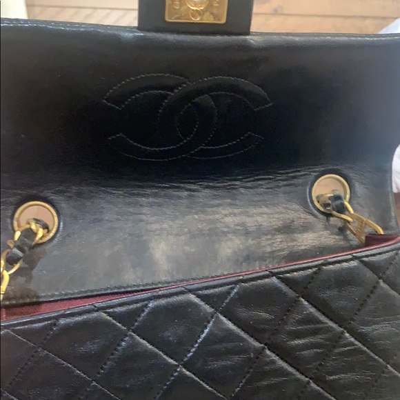 AUTHENTIC Vintage Chanel purse - Picture 6 of 9